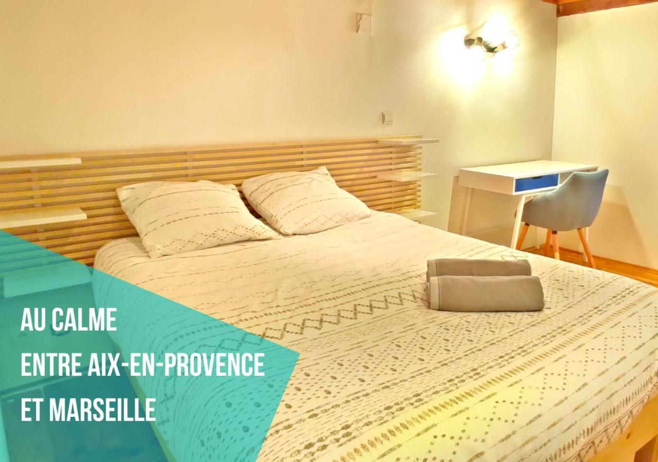 Entre Aix Et Marseille - Petite Maison A Ориоль Экстерьер фото